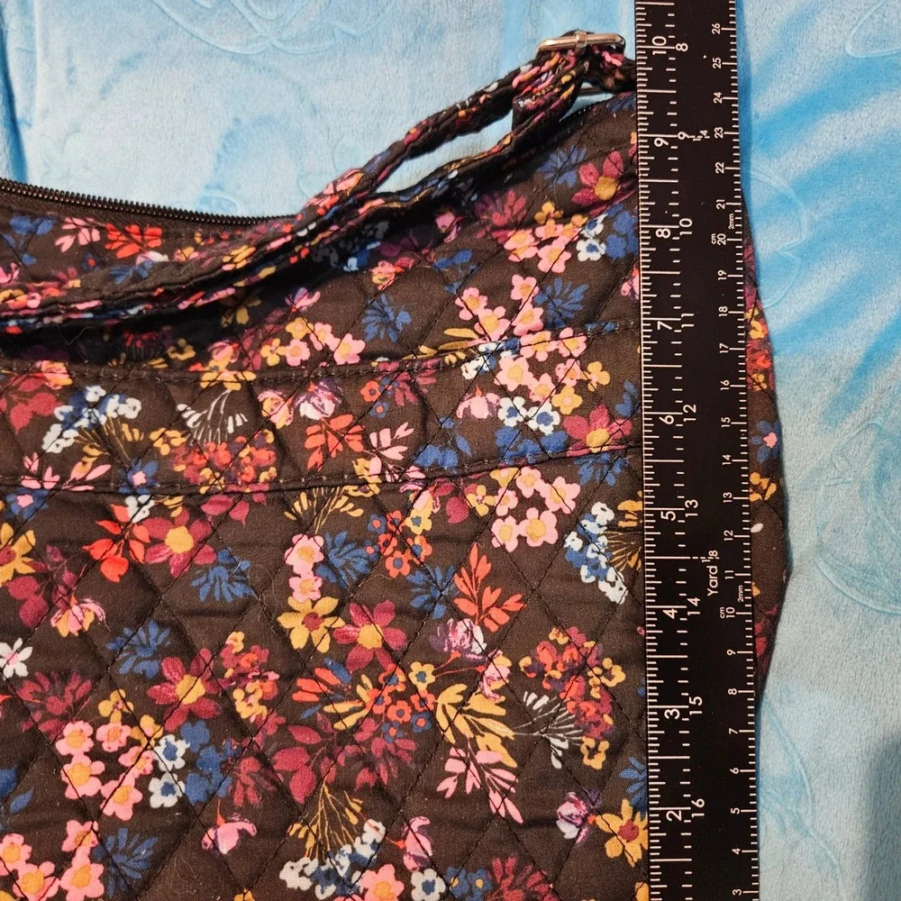 Country Store Floral Quilted Shoulder Bag Purse Zip Casual Everyday - Picture 6 of 7